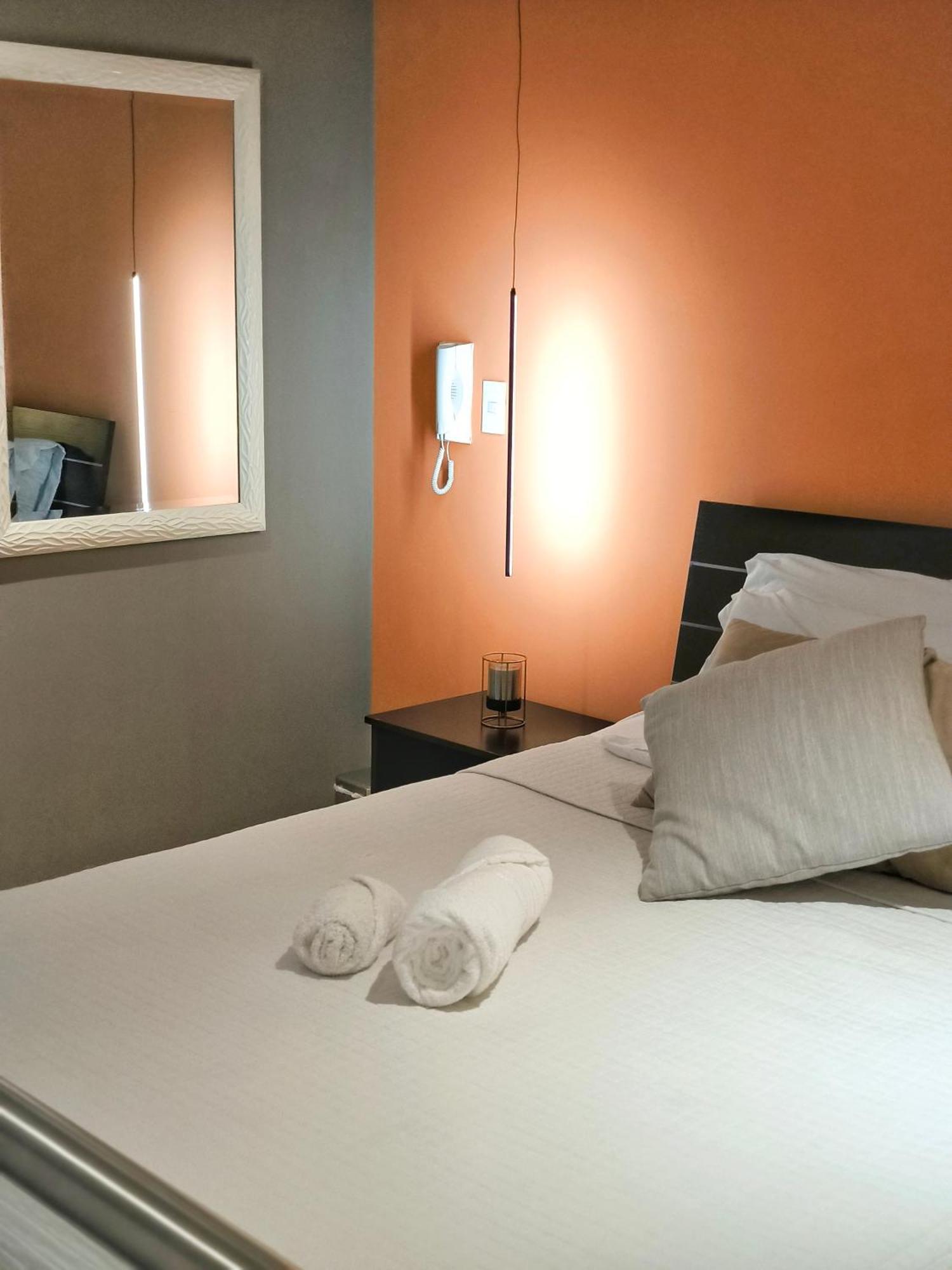 Coliving Ecuador Apartamentos Sector Swiss Hotel Quito Esterno foto