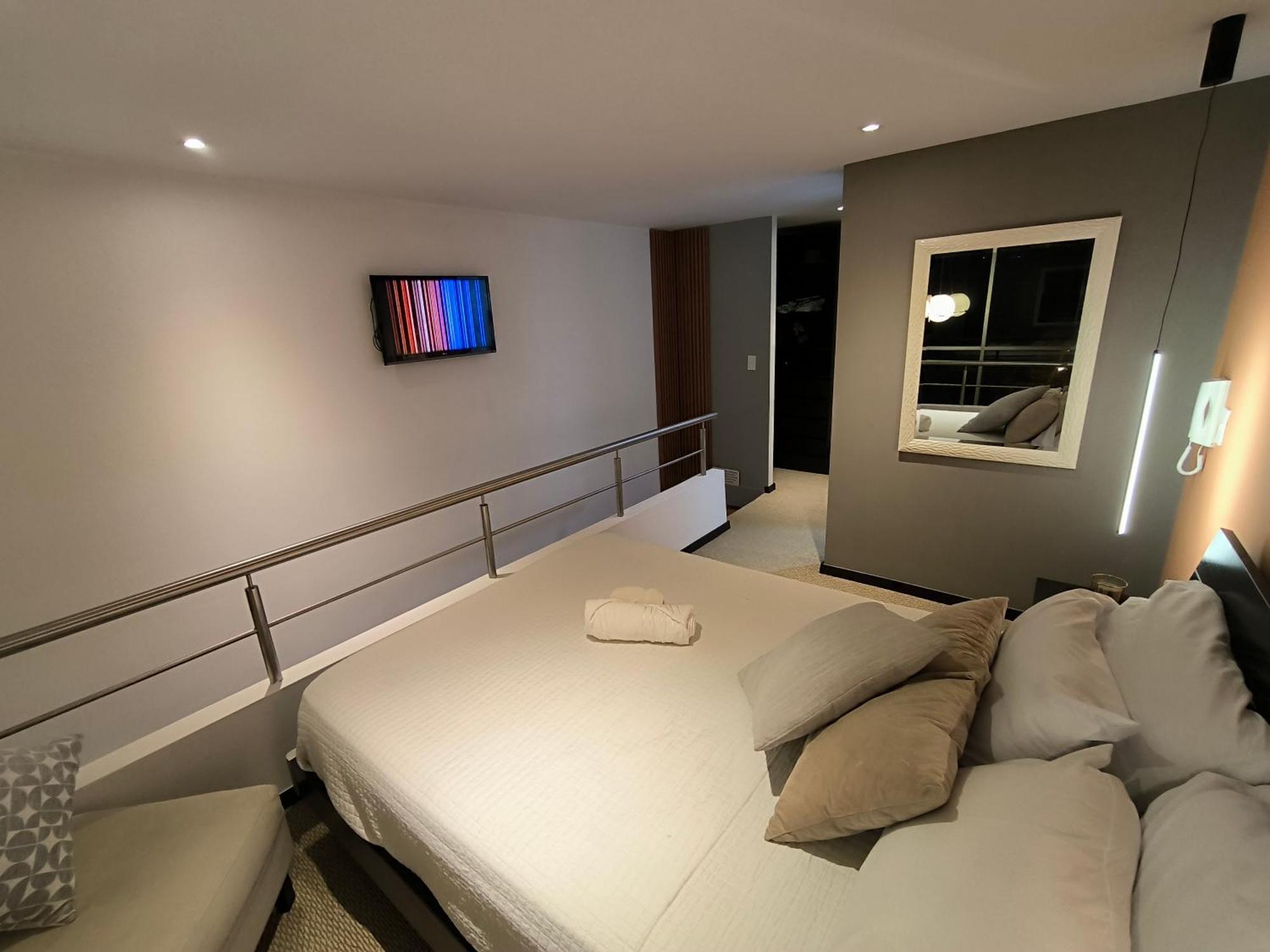 Coliving Ecuador Apartamentos Sector Swiss Hotel Quito Esterno foto