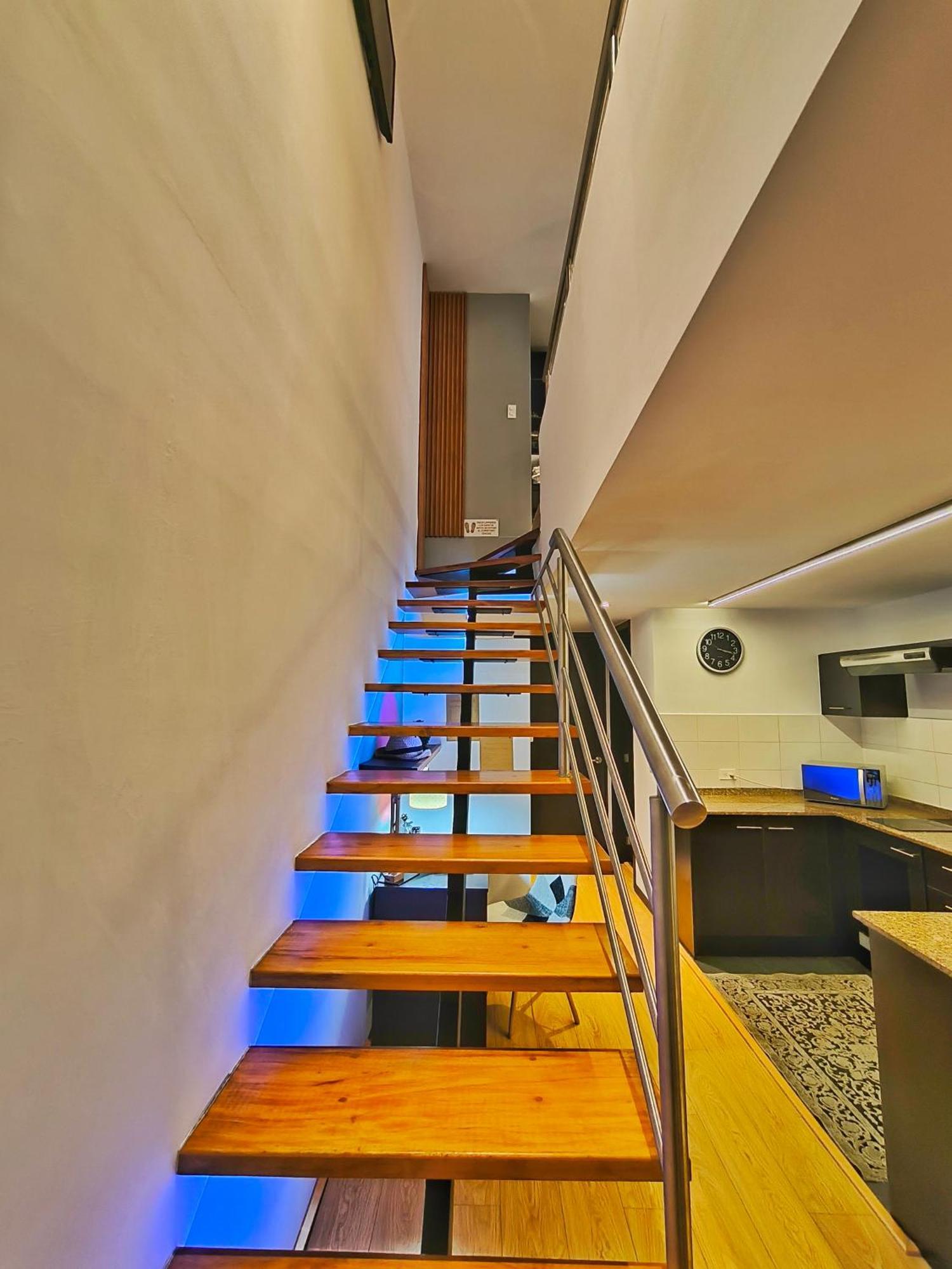 Coliving Ecuador Apartamentos Sector Swiss Hotel Quito Esterno foto